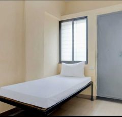 Room4